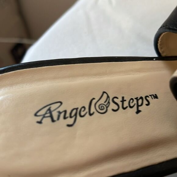 Angel Steps Elegant Black Slingback Heels with Floral Accent - Picture 4 of 10